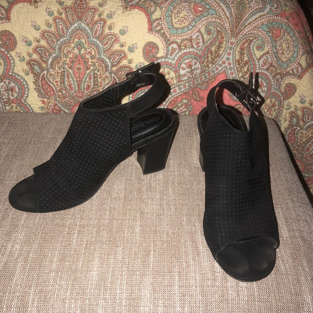 Size 8 black open toe booties, good condition!